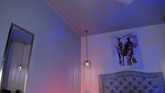 ayshel   online show from 4, 4, 2026