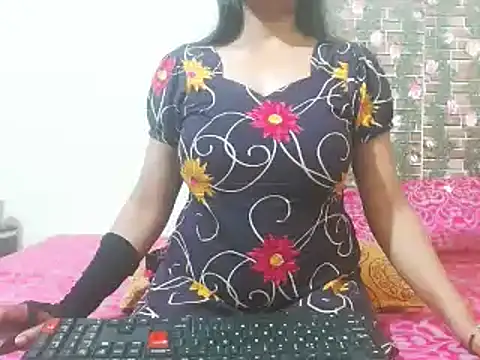 nikitahot3 online show from 28, 2, 2025