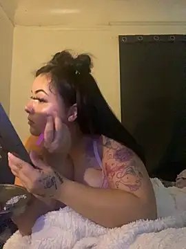 xocrybaby online show from 5, 10, 2025