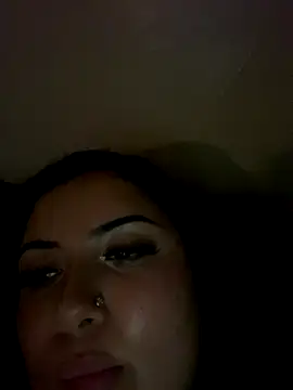 Snapshot of xocrybaby chatting on 19, 10, 2025 xocrybaby online show from 19, 10, 2025