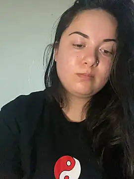 xocrybaby online show from 16, 2, 2025