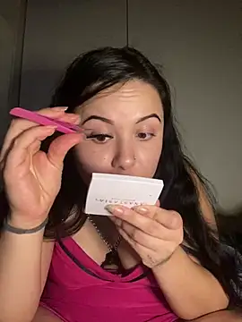 xocrybaby online show from 23, 12, 2024