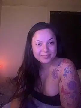 Snapshot of xocrybaby chatting on 13, 10, 2025 xocrybaby online show from 13, 10, 2025