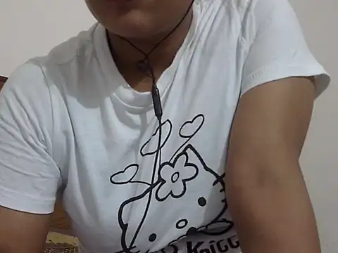 Snapshot of shekira99 chatting on 27, 10, 2025 shekira99 online show from 27, 10, 2025