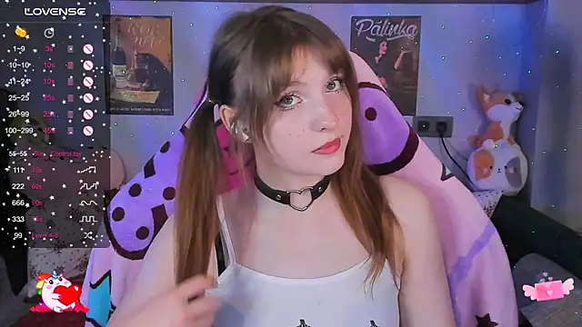 Snapshot of AliceLanley chatting on 10, 12, 2024 AliceLanley online show from 10, 12, 2024