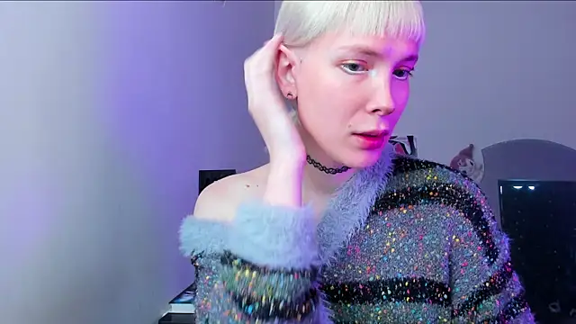Snapshot of dollmore chatting on 20, 5, 2026 dollmore online show from 20, 5, 2026