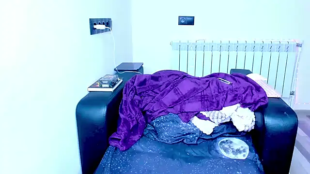 dollmore online show from 27, 10, 2025