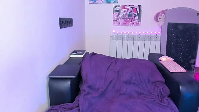 Snapshot of dollmore chatting on 6, 5, 2026 dollmore online show from 6, 5, 2026