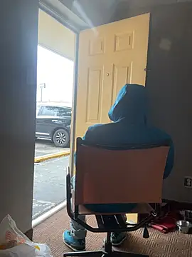 Stressreliever82 online show from 19, 4, 2026