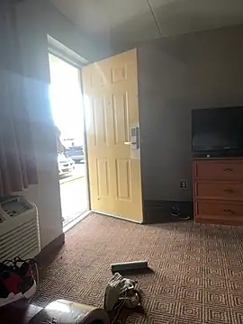 Stressreliever82 online show from 17, 4, 2026