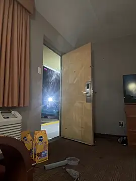 Stressreliever82 online show from 9, 4, 2026