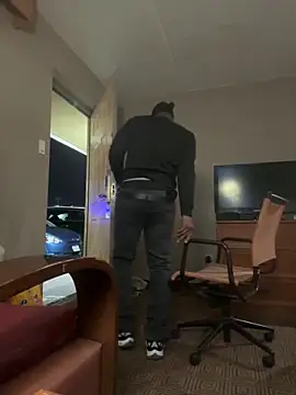 Stressreliever82 online show from 7, 4, 2026