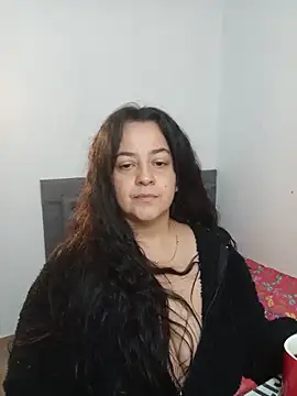 Snapshot of lucia_vonne_ chatting on 14, 6, 2026 lucia vonne online show from 14, 6, 2026