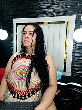 Snapshot of lucia_vonne_ chatting on 11, 2, 2025 lucia vonne online show from 11, 2, 2025