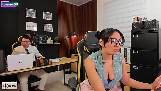 Office Naughty Girl online show from 22, 3, 2025