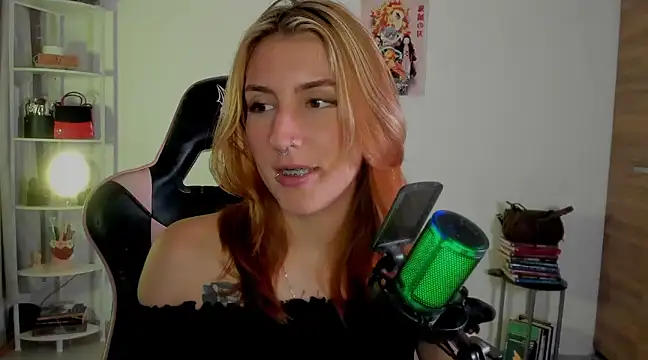 Snapshot of Dakotaa_ chatting on 2, 2, 2025 Dakotaa online show from 2, 2, 2025