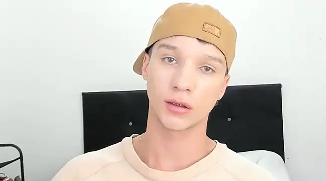 Snapshot of angelcortes chatting on 26, 12, 2024 angelcortes online show from 26, 12, 2024