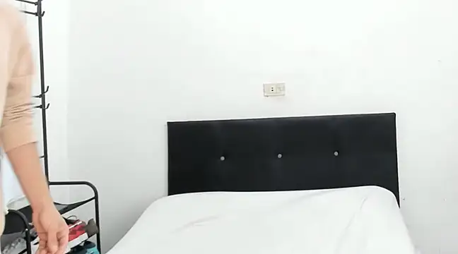 Snapshot of angelcortes chatting on 26, 12, 2024 angelcortes online show from 26, 12, 2024