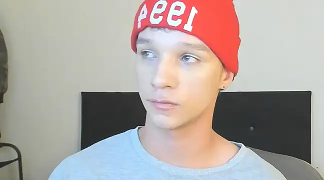 Snapshot of angelcortes chatting on 19, 12, 2024 angelcortes online show from 19, 12, 2024