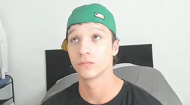 Snapshot of angelcortes chatting on 3, 12, 2024 angelcortes online show from 3, 12, 2024