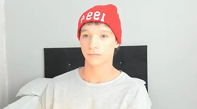 Snapshot of angelcortes chatting on 25, 2, 2025 angelcortes online show from 25, 2, 2025