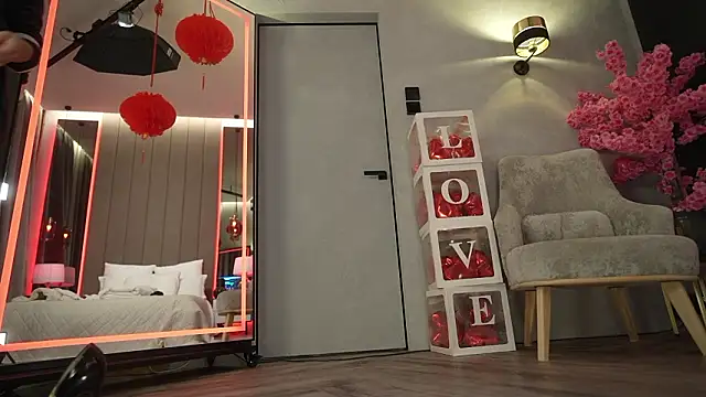 Arte Adelle online show from 3, 3, 2026