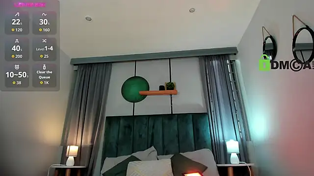 CoralineRicce  online show from 6, 11, 2025