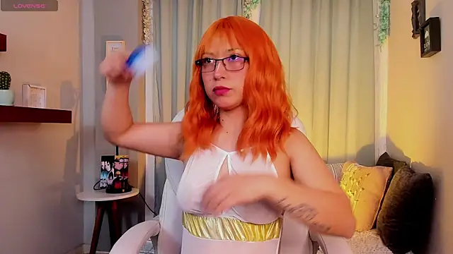 CoralineRicce  online show from 31, 1, 2025