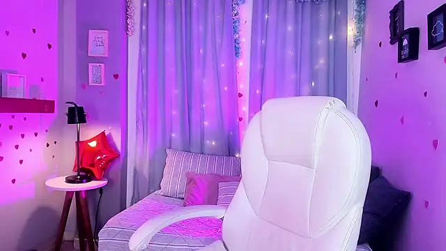 CoralineRicce  online show from 23, 3, 2025