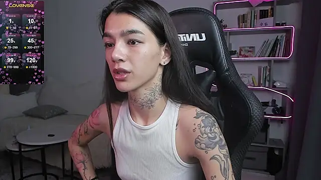 vinkitinkii online show from 1, 3, 2025