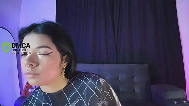 yungelitamor  online show from 11, 2, 2026