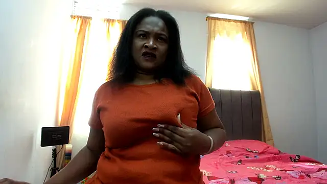 Camila sandoval 01 online show from 13, 9, 2025