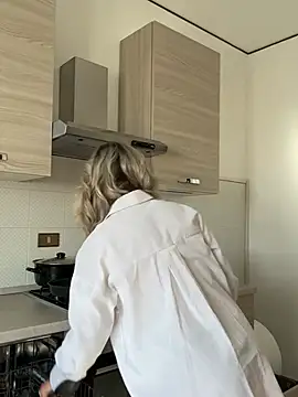 petrouchkaaa  online show from 19, 3, 2026