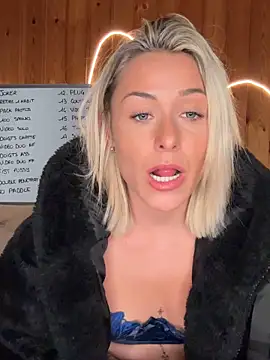 petrouchkaaa  online show from 26, 3, 2026