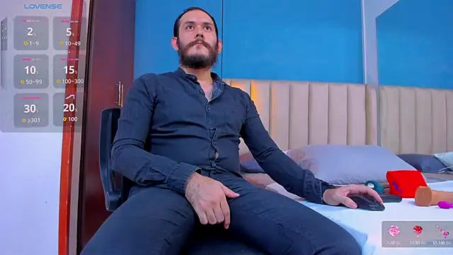 jeanpiere  online show from 10, 10, 2025