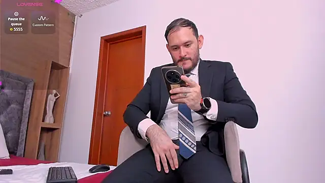 jeanpiere  online show from 13, 4, 2026