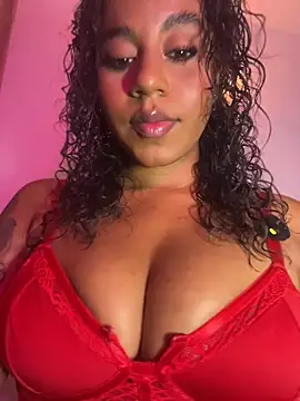 Snapshot of charlotteeruss chatting on 8, 7, 2026 charlotteeruss online show from 8, 7, 2026