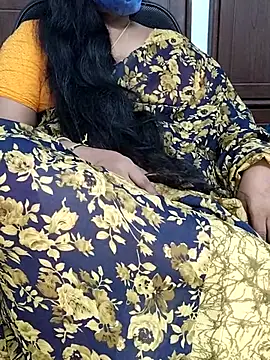 Snapshot of yours-kavaya chatting on 18, 9, 2025 yours-kavaya online show from 18, 9, 2025