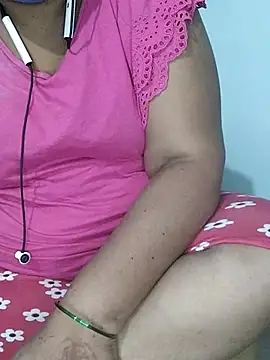 Snapshot of yours-kavaya chatting on 4, 3, 2025 yours-kavaya online show from 4, 3, 2025