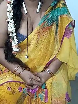 Snapshot of yours-kavaya chatting on 9, 3, 2025 yours-kavaya online show from 9, 3, 2025