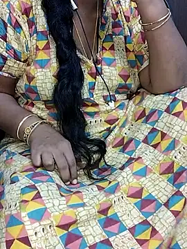 Snapshot of yours-kavaya chatting on 19, 9, 2025 yours-kavaya online show from 19, 9, 2025