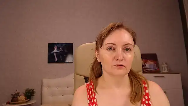 Snapshot of BettyFootFetish chatting on 18, 3, 2025 BettyFootFetish online show from 18, 3, 2025