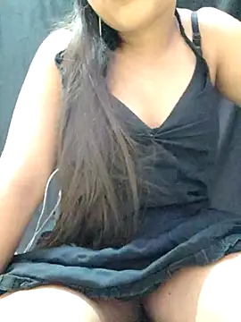 Snapshot of Roshni_98 chatting on 18, 6, 2026 Roshni 98 online show from 18, 6, 2026