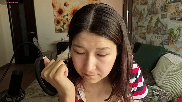 LeyylaStoone online show from 16, 4, 2026