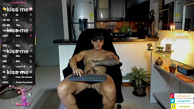 Snapshot of Dominic_Joness chatting on 14, 10, 2025 Dominic Joness online show from 14, 10, 2025