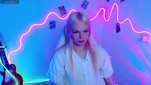 Emily Nyaffee online show from 7, 10, 2025