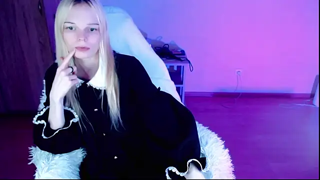 Emily Nyaffee online show from 1, 2, 2025
