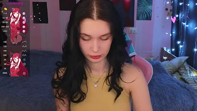 Snapshot of Amanda_Tender chatting on 11, 12, 2024 Amanda Tender online show from 11, 12, 2024