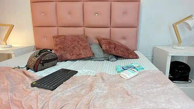 lhiamfit online show from 7, 11, 2025