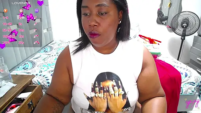 thickebonymilfF online show from 27, 7, 2026